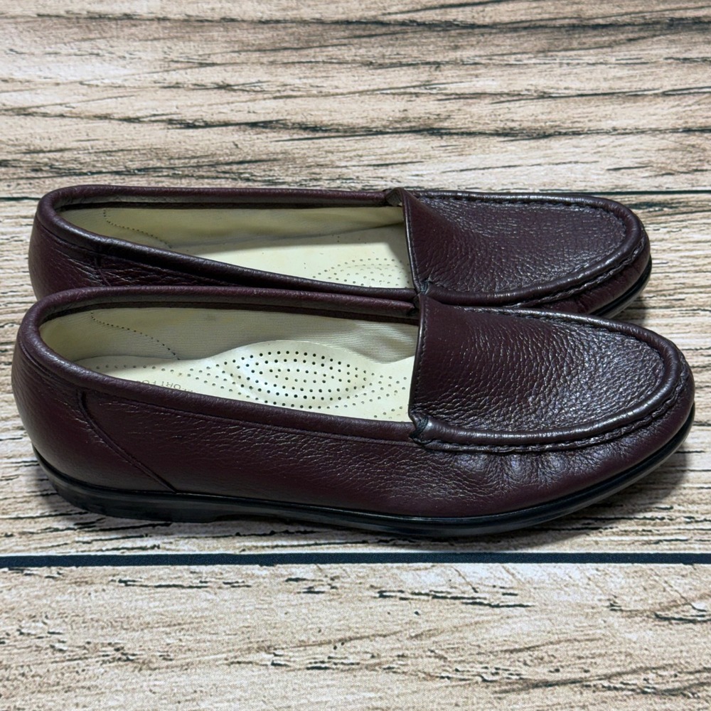 SAS Tripad Comfort Loafers Women 7.5 Slim Burgundy Leather Slip On Made in USA